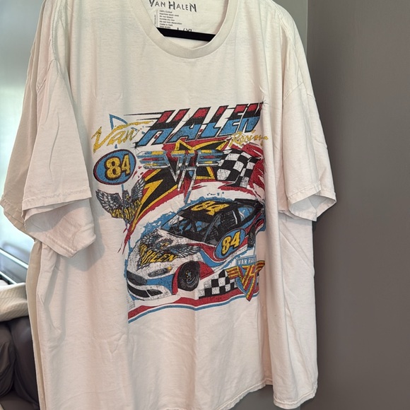 Van Halen Graphic T-Shirt - Picture 2 of 4